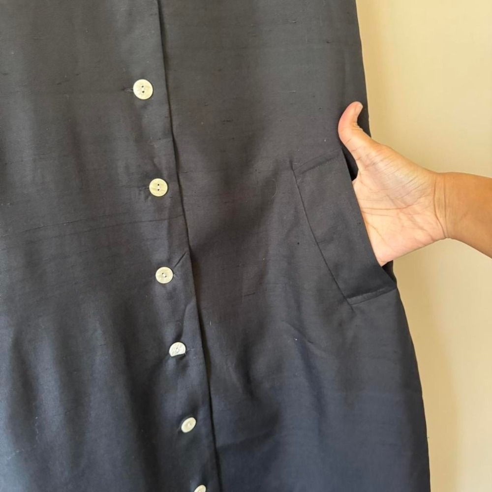 90s Black Raw Silk Longline Vest Jacqueline Ferrar size 14 shell buttons - Picture 6 of 6